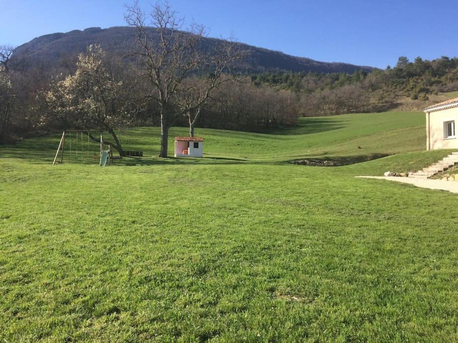 Au Mas Du Bec Pointu Entre Diois Et Provence Villa Eygluy-Escoulin Kültér fotó